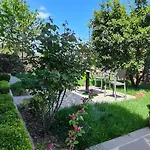 Gæstehus Garden Përmet
