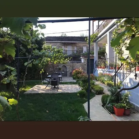 Gasthof Garden Përmet