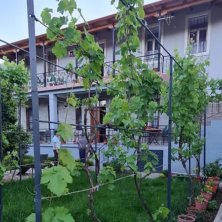 Garden بيت ضيافة