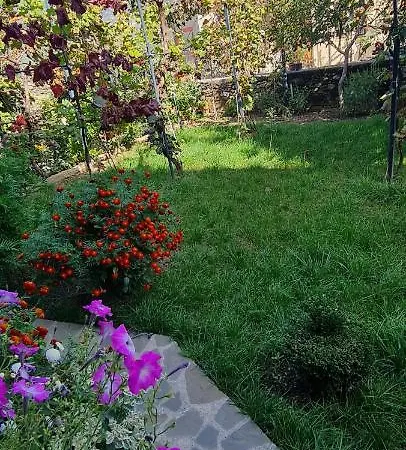 بيت ضيافة Garden 4*